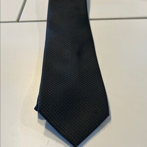 Van Heusen Textured Black Tie